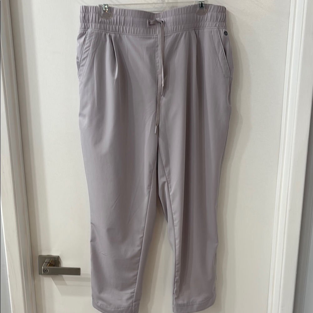 Apana Women’s Light Purple Joggers